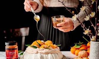 Πάβλοβα με Μανταρίνια & Μέλι